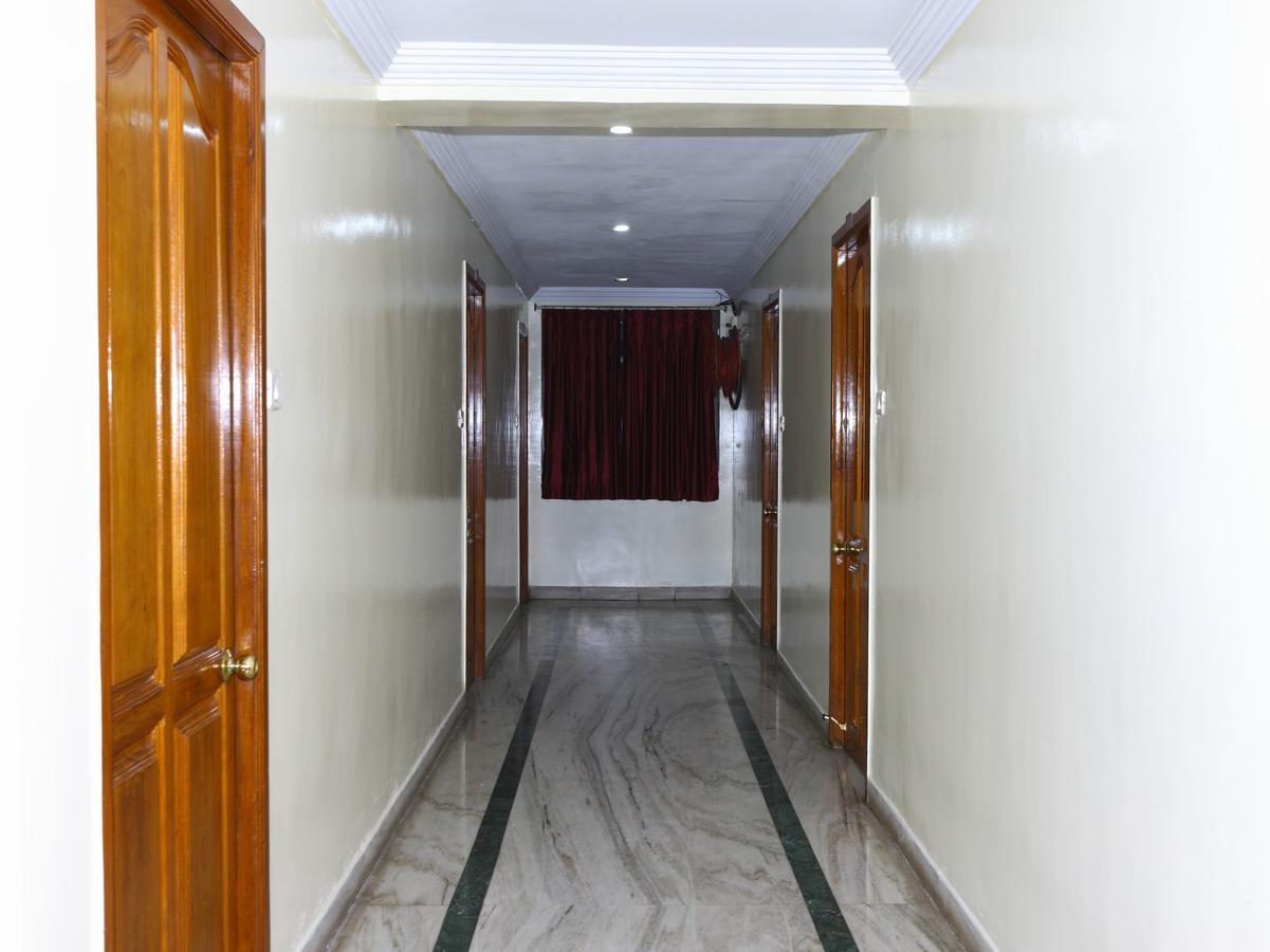 Oyo 9343 Jp Residency Hotel Puduccseri Kültér fotó
