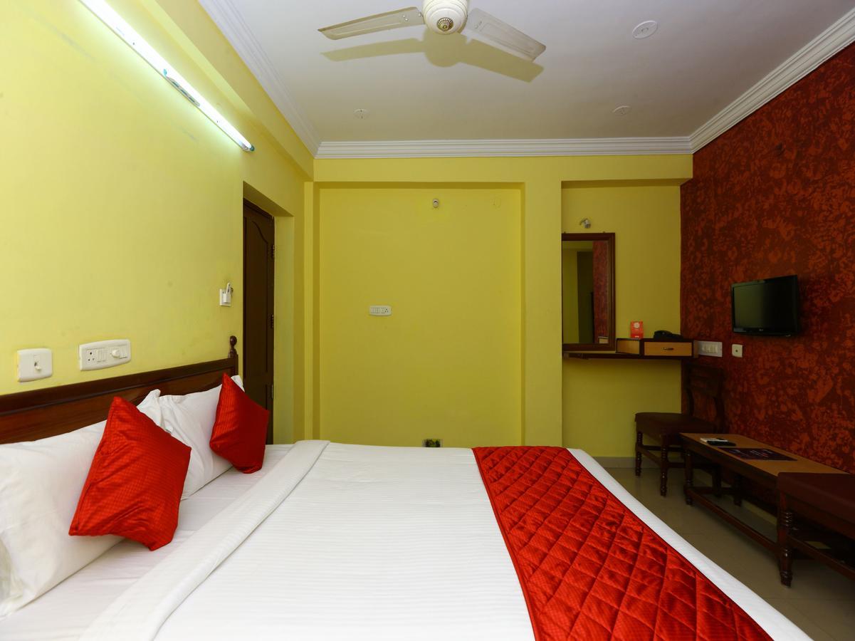 Oyo 9343 Jp Residency Hotel Puduccseri Kültér fotó